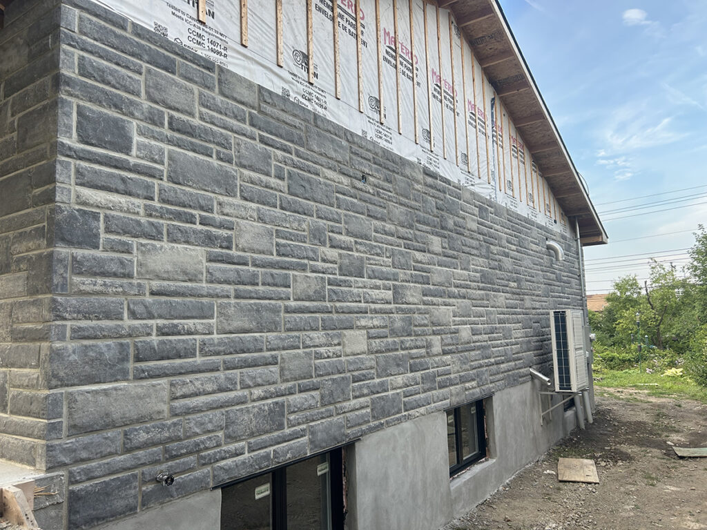 maison mur maçon